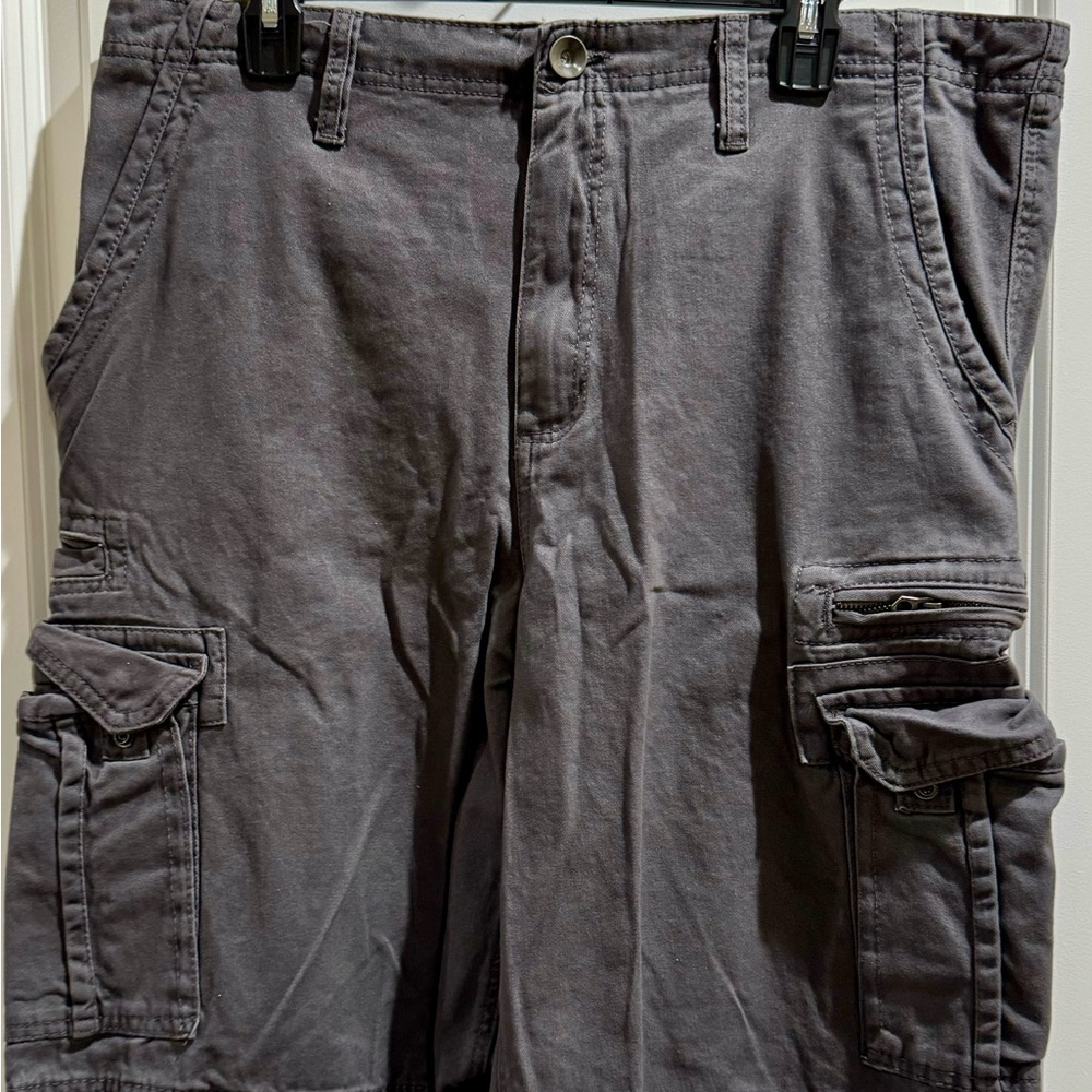 Men’s Blue Sonoma size 40 Cargo Shorts.